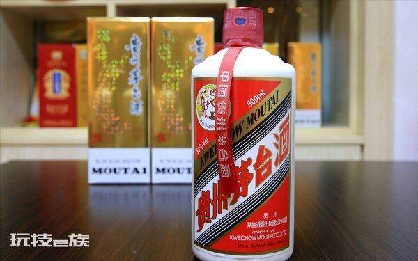 一瓶茅台倒多少茅台小酒杯(喝酱香酒为什么用小酒杯)-图片4